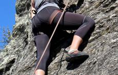 climbing-queenstown-mountain-guides-climber-group-session