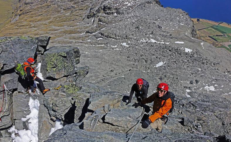 Climbing-Queenstown-Mountain-Guides-guided-walks-Mountaineering on Single Cone